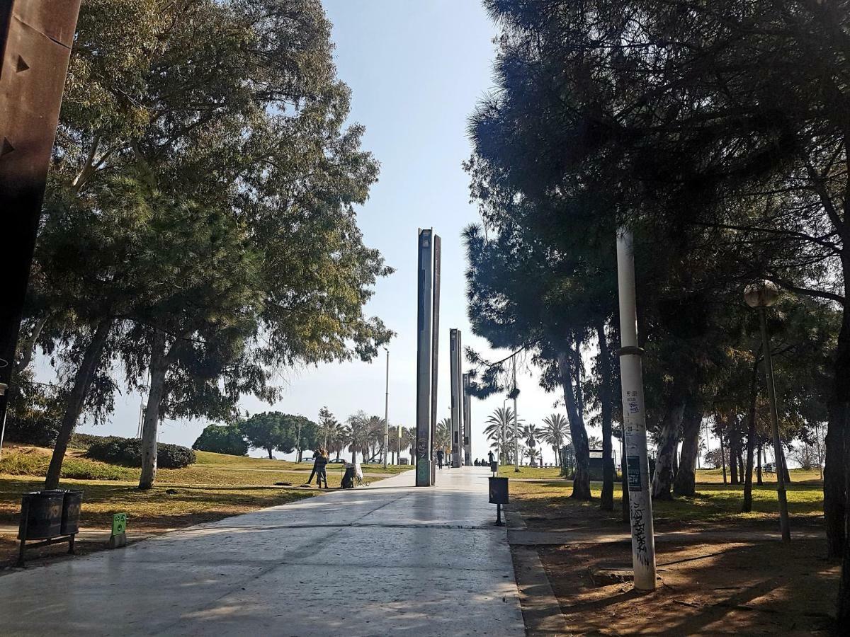Rambla Poblenou&Mar Bella Beach Barcellona Esterno foto